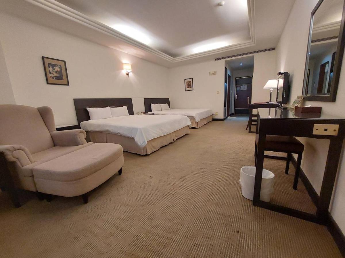 Herkang Hotel 타이중 외부 사진