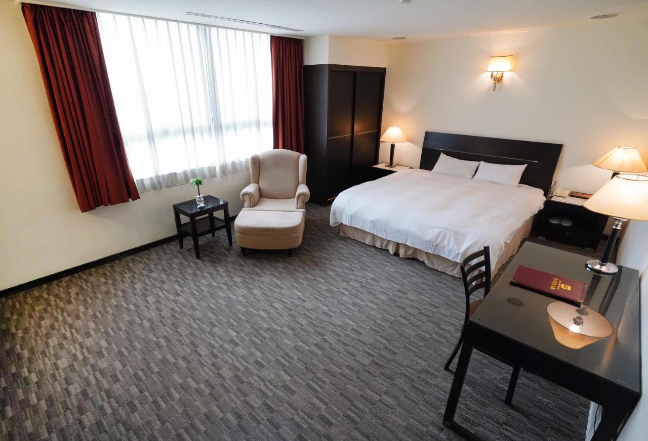 Herkang Hotel 타이중 외부 사진