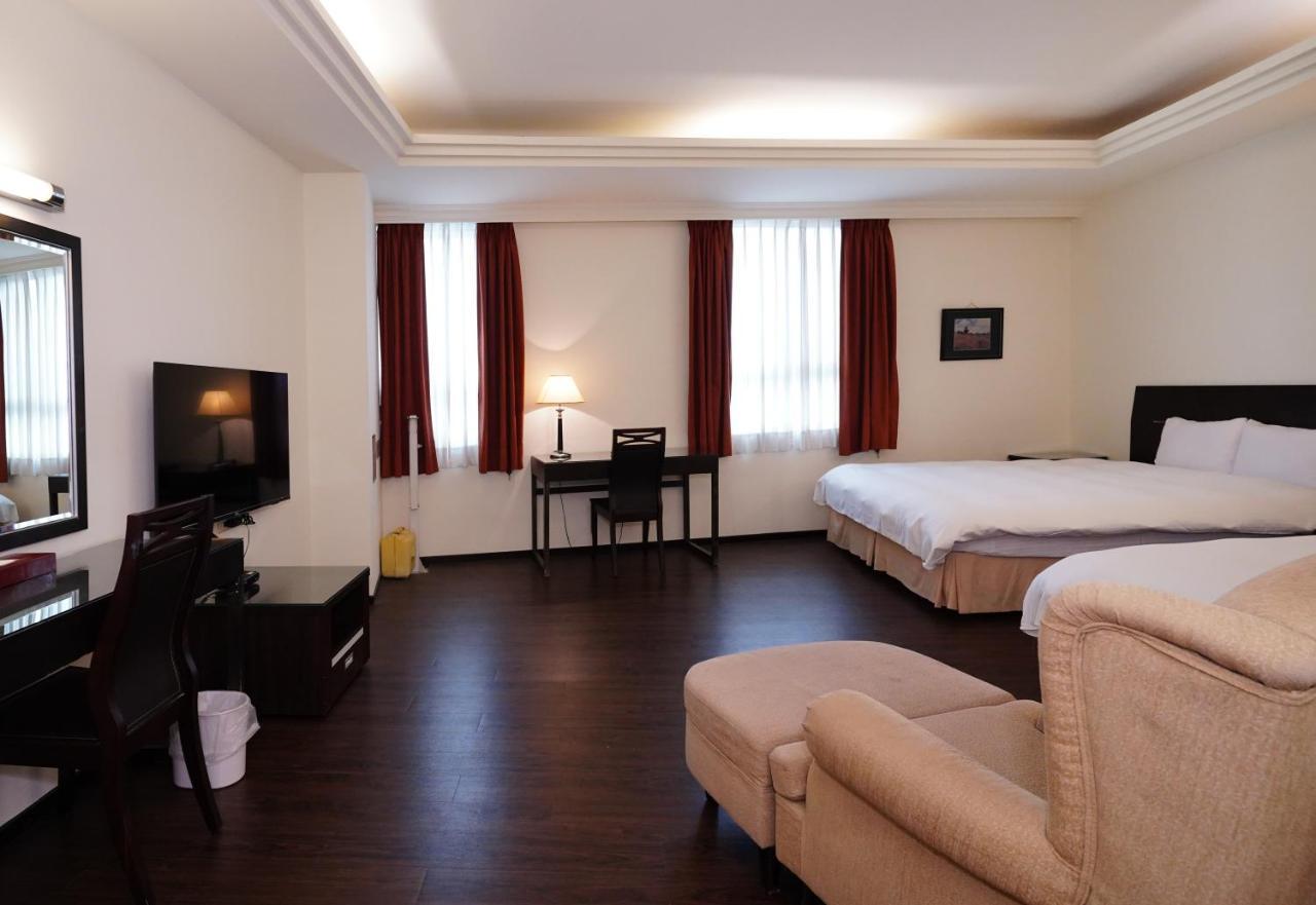 Herkang Hotel 타이중 외부 사진